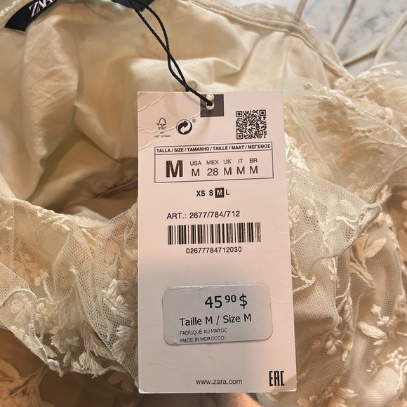 Zara Embroidered Blouse - Picture 5 of 5